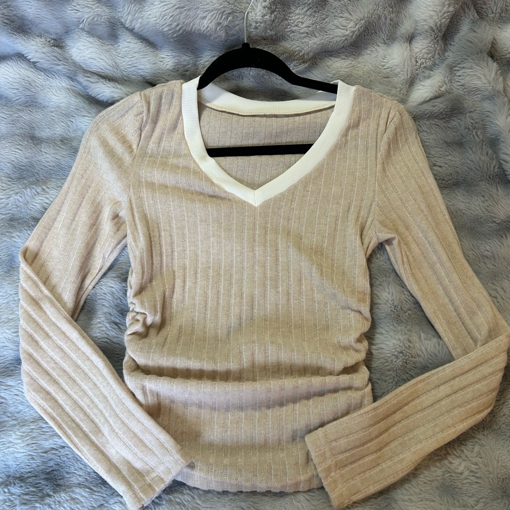 SHEIN Beige and White Ribbed Long Sleeve Top